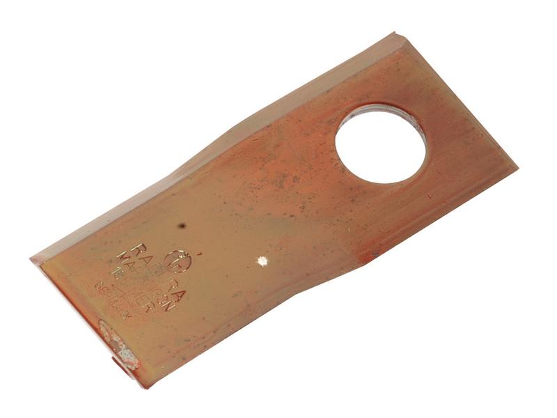 Mower Blade - Twisted blade, top edge sharp & parallel -  105 x 48x4mm - Hole Ø21mm  - RH -  Replacement for Marangon, Agram
