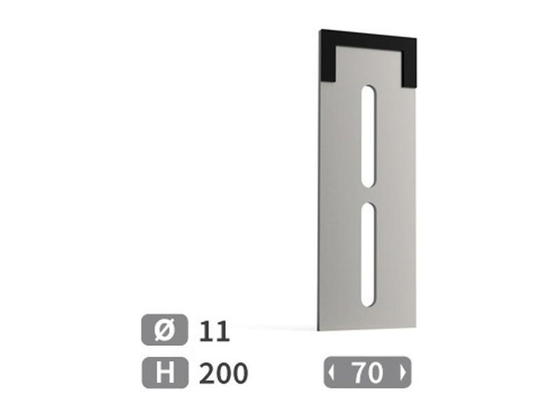 Scraper with carbide inserts for Packer. Image 1