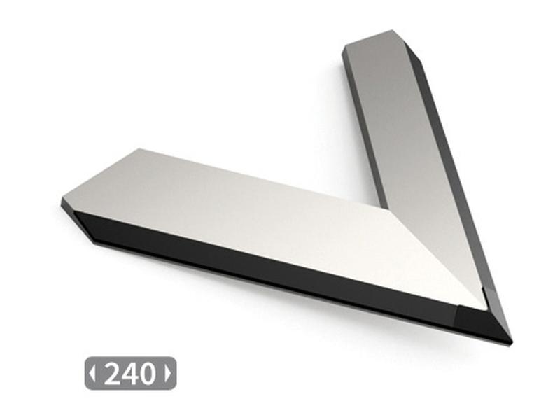 Triangular fitting for hoeing machine wing, width 240mm Image 1