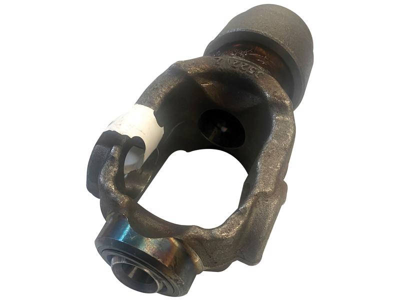 PTO Yoke - Quick Release Wide Angle (U/J Size: 1 1/4\'\' x 3 7/32\'\') Spline Type: 1-3/8\'\'x 6 Image 1