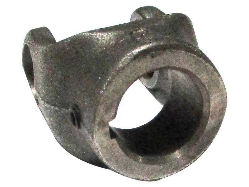 PTO Yoke - Keyed Yoke (U/J Size: 30.2 X 92 MM) Bore Ø35 MM, Key Size: 10 Mm. - Sparex Part S.6559 main image 0