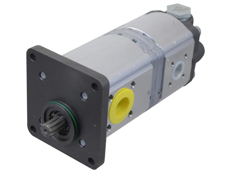 Tandem Hydraulic Pump Image 1