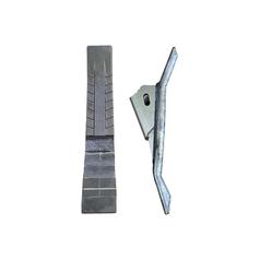 Subsoiler shoe with INTEGRAL inserts. 1